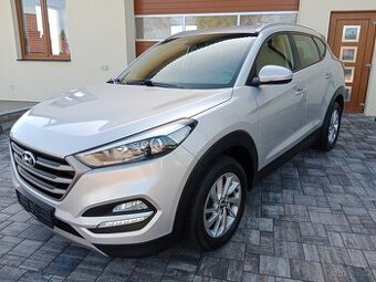 Hyundai Tucson 1,6i 97Kw r.v.10/2017 najeto 115000KmNavigace