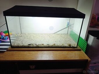 Akvárium akvárko Aquael 50l + příslušenství