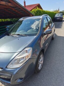 Clio Grandtour