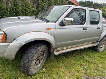 Nissan Navara D22