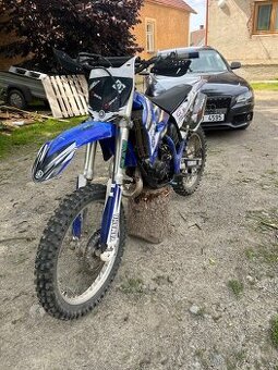 Yamaha yz 125 - 1