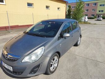 Opel Corsa 1.2 r.v.2012...118000km