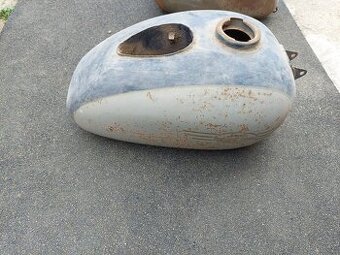Jawa nádrž - 1