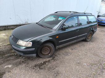 Vw passat 1.6i 74kw celek nebo ND