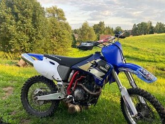 Yamaha yz426f 4 takt, pětikvalt