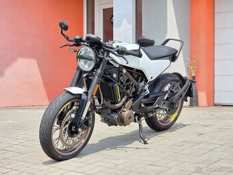 Husqvarna Vitpilen 401, servisní knížka, zrcátka