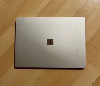 Microsoft Surface 1782 – m3/128GB/4GB NEZNÁMÝ STAV - 1