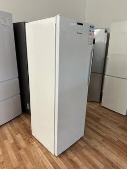 Mrazák Bauknecht (225) Zamluveno