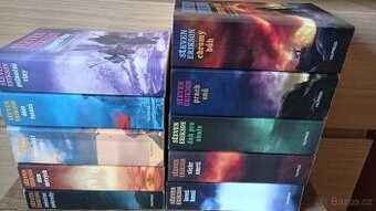 Steven Erikson - Malazská kniha padlých (Talpress)