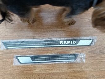 P: Prahové lišty - Škoda Rapid