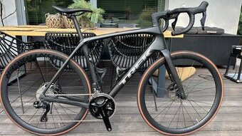 Prodám kolo TREK DOMANE SLR6 GEN4 vel 56 ve špičkovém stavu