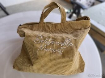 Nová Kabelka- Taška, Materiál Manšestr