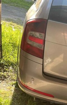 Škoda Octavia 2 předface zadní světla