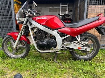 Suzuki GS500