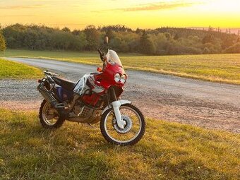 Africa Twin XRV750
