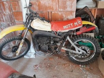 Yamaha yz 400
