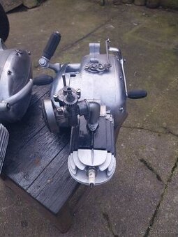 Motor Jawa 05