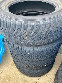 Zimní pneu R17 Falkeny