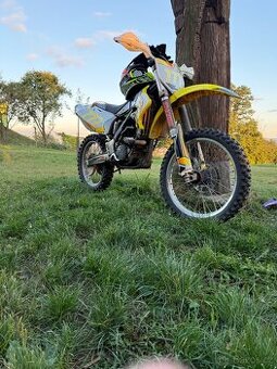 Prodám nebo vyměním motorku Suzuki RMZ 250 ve výborném stavu