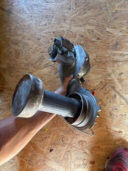 Hořák s ventilátorem a plynovkou Buderus GB022,152