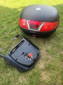 Zadní kufr Kappa na motorku s plotnou/ držákem