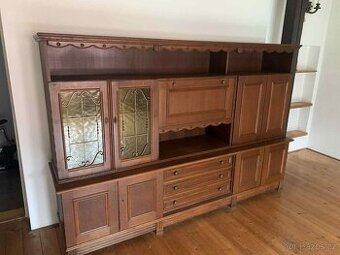 Skříň - příborník