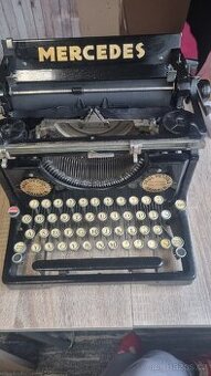 Psaci stroj Mercedes