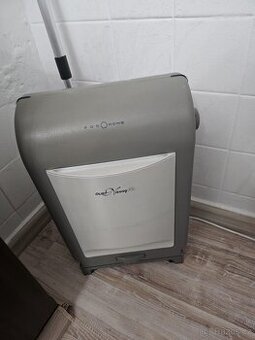 Prodám věci z kadeřnictví - 1