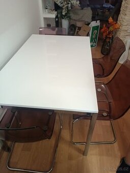 Jídelní židle a stůl Ikea
