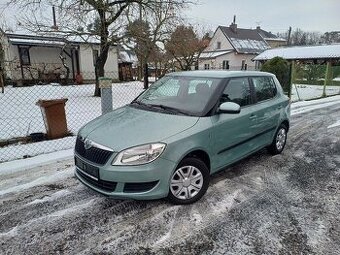 Škoda fabia FACELIFT 1.2 ...rok 2012
