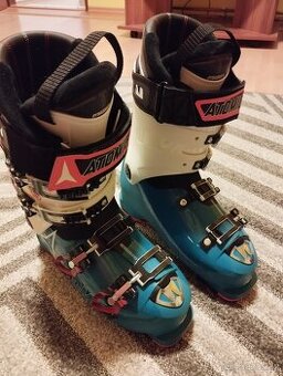 lyžařské boty Atomic Magna HAWX 130