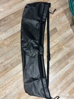 Kůže na kapotu Touareg 06-09