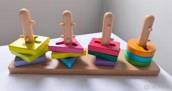 Dřevěná vkládačka