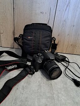 Digitální zrcadlovka Canon EOS 650D