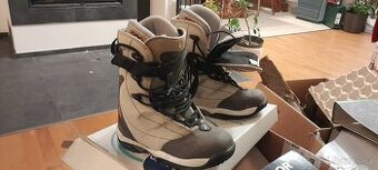 Boty na snowboard vel.40