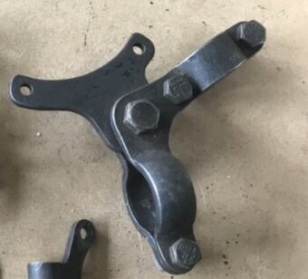 Koupím tento držák motoru Sachs. Dobře zaplatím.