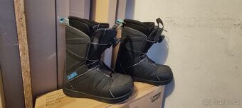 Snowboard boty 38