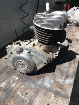 Motor pro motokolo čz, čz 80,