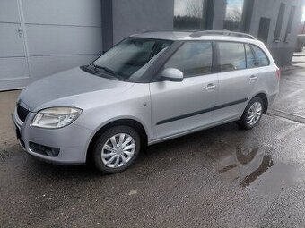 FABIA II BENZIN r.08, GARANCE KM, PO ROZVODECH, TOP CENA -
