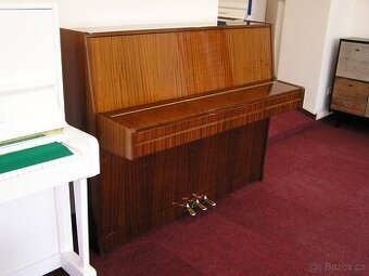 Prodám pianino Petrof