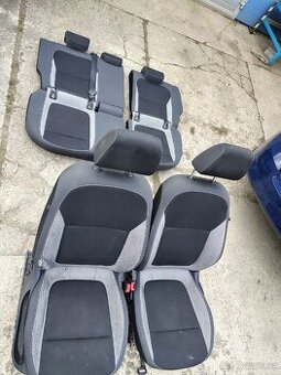 Sedačky Škoda Fabia 3