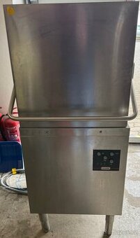 Průchozí myčka REDFOX