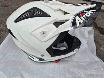 Airoh Aviator Ace, vel.XL,  ( NOVÁ )- ZABALENÁ