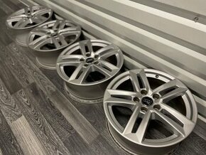 Alu AUDI 5x112 17” 8W0601025P - 1