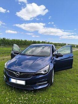 Astra K 1.2 Elegance Hatchback 107kW model 2021
