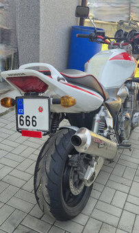 HONDA CB 1300