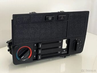 BMW E30 - Záslepky středového panelu