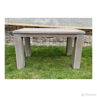 Nerozkládací jídelní stůl z masivu - Tom 130 cm