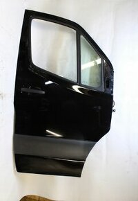 Sprinter W907 pravé přední dveře 9040 040