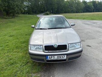Škoda Octavia 1.6i Tour